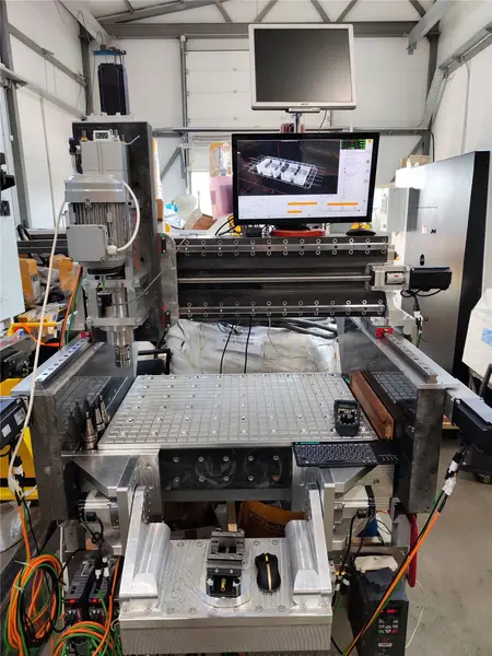 Working zone, front view
