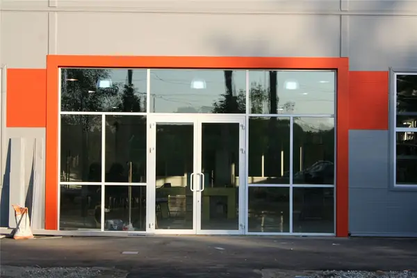 Entrance glazing